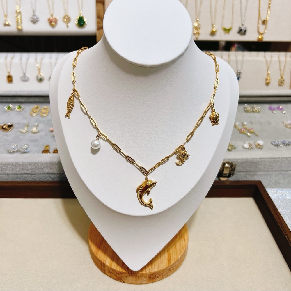 ✨ Cute ocean charm stainless steel necklace - Picture 6 of 10